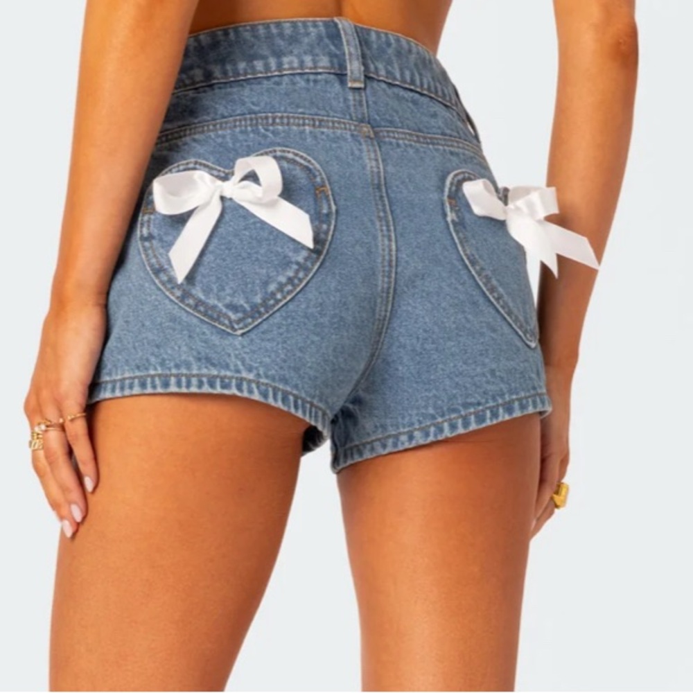 edikted bow pocket washed denim shorts
